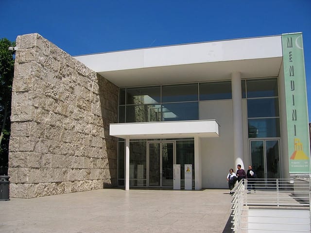 Ara Pacis vista frontale